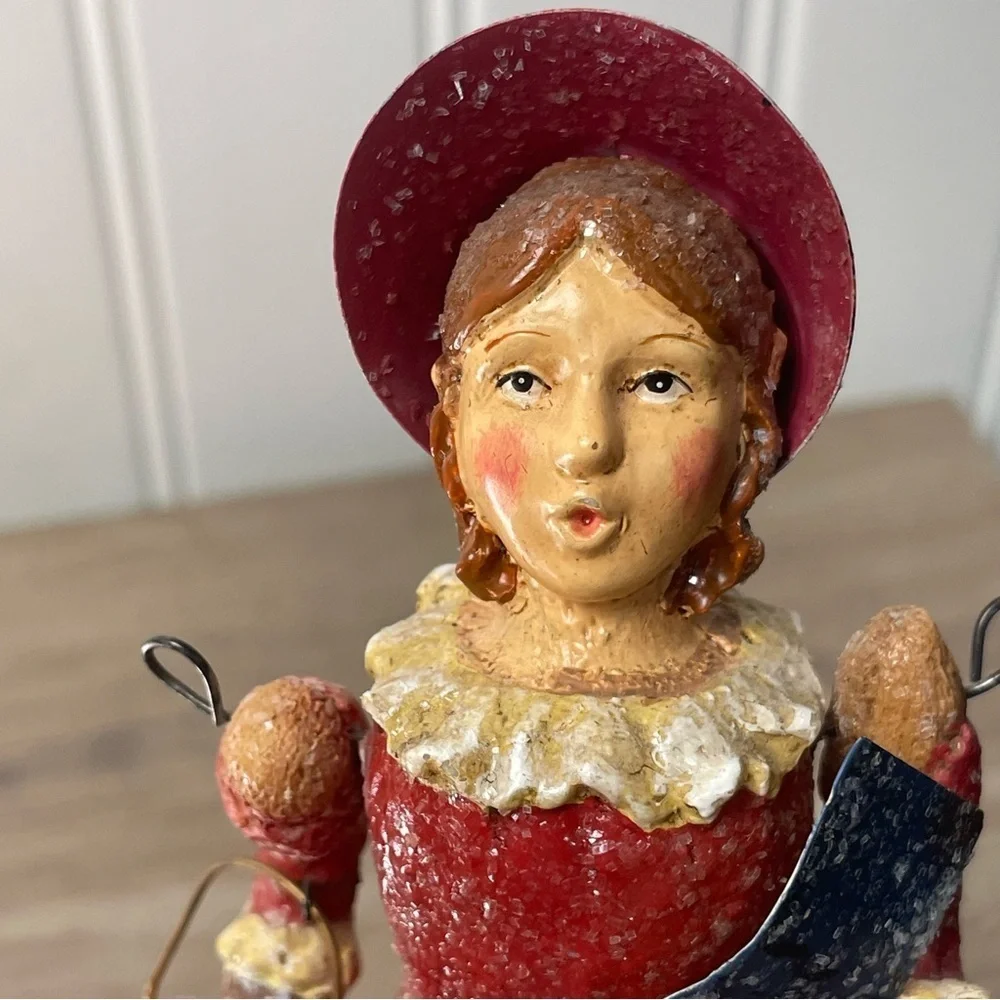 Pacific Rim Victorian Style Christmas Caroler Woman Bobble Body Moveable Arms‎